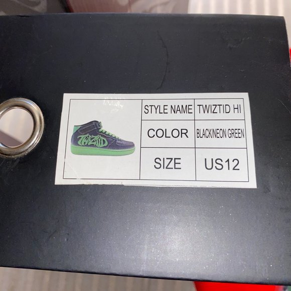 TWIZTID Shoes Size US 12 NEW with box and authentication signed. Limited to 1200 - Picture 9 of 15